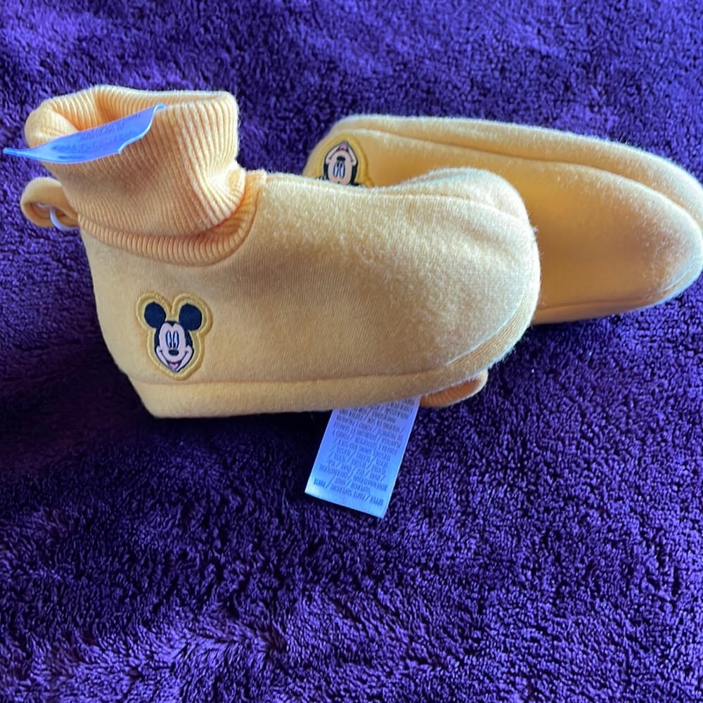 Brand New Mickey Mouse Baby Bootie Shoes